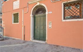 Stunning Apartment In Venezia With Kitchenette